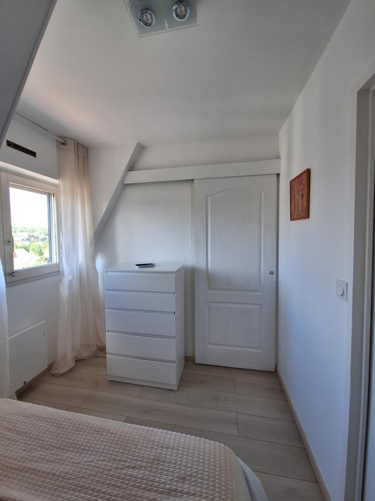 Super Deauville Appartement 2 Pieces Cosy Proche Plage Plein Sud Вілле-сюр-Мер Екстер'єр фото