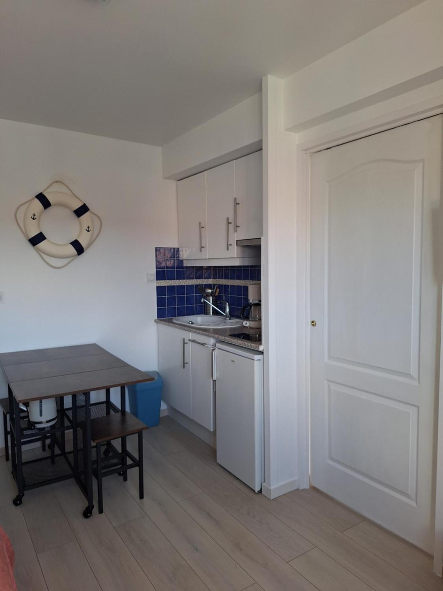 Super Deauville Appartement 2 Pieces Cosy Proche Plage Plein Sud Вілле-сюр-Мер Екстер'єр фото